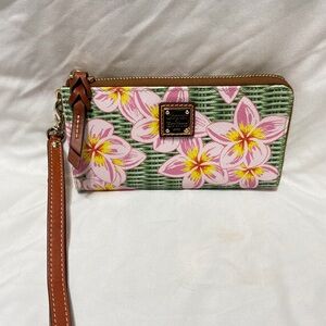 EUC Dooney & Bourke Plumeria Fold Wallet Wristlet, Color Pink and Green Floral